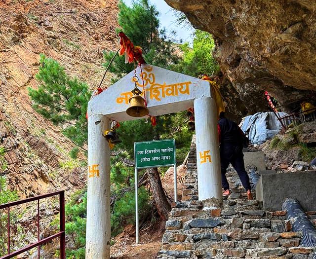 Badrinath with Niti Valley 